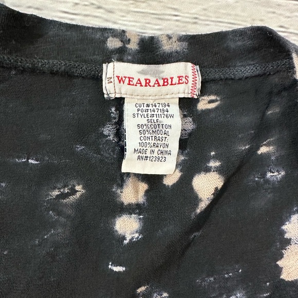 WEARABLES V Neck Tie Dye Shirt Size M - Picture 4 of 7